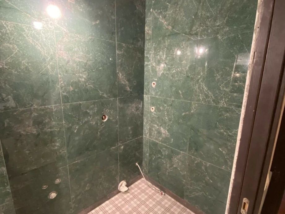 Укладка керамогранита в Санузле на Дровянной ул. 1
